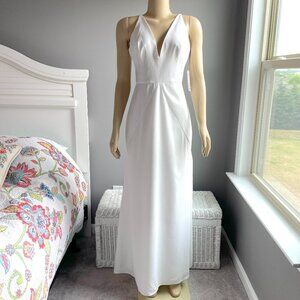 AQUA Formal Sleeveless Gown Women's 8 Off White Plunging V-Neck Spaghetti Straps